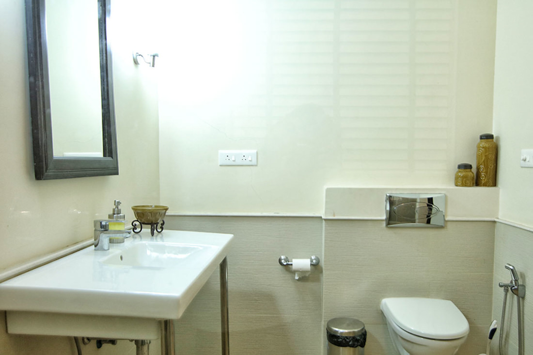 Villas Iin Goa, River Side Villa - Washroom