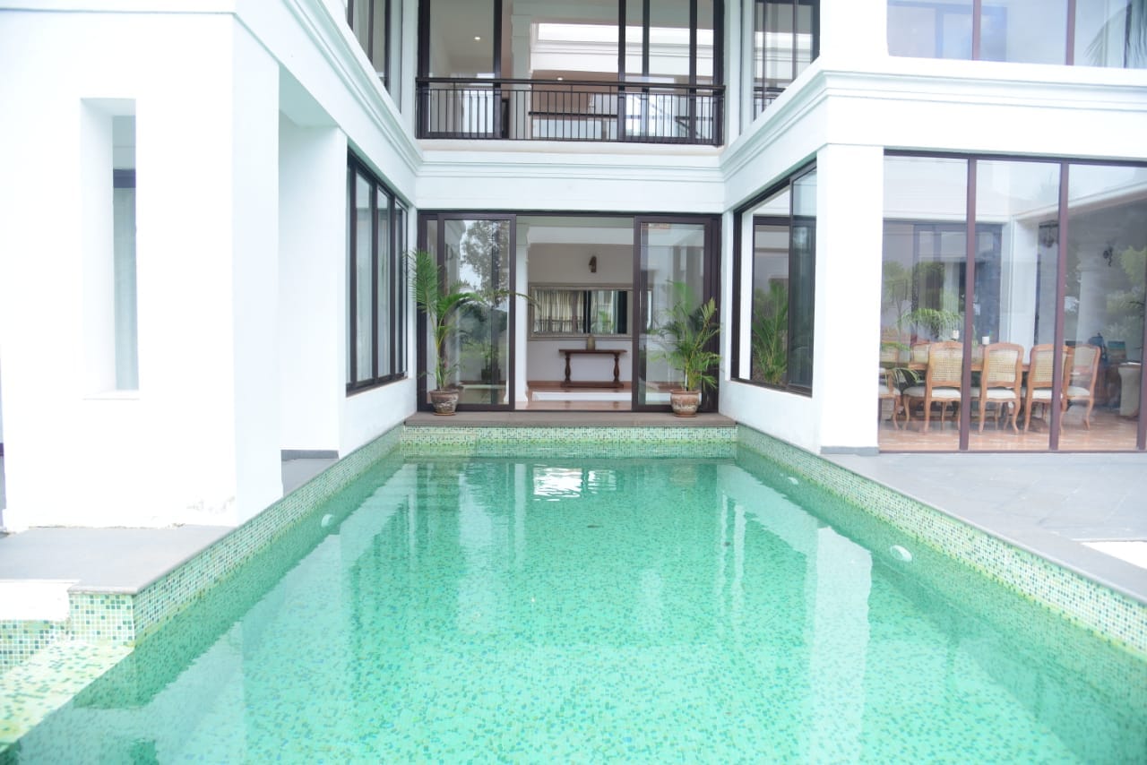 private Pool