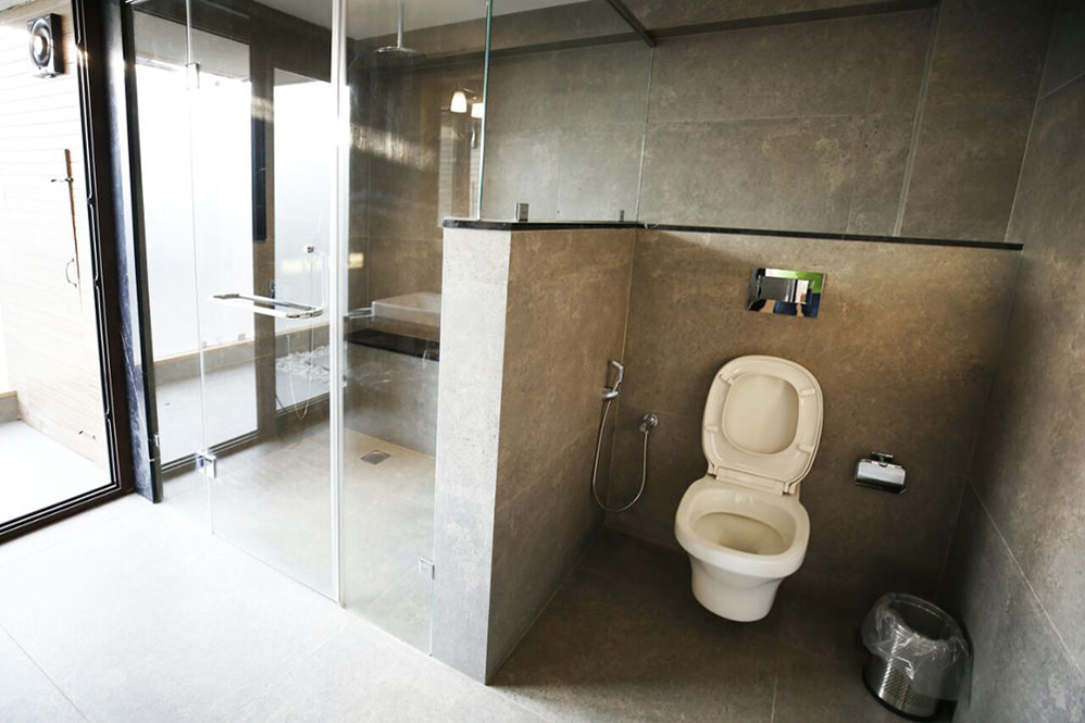 En-suite Bathroom