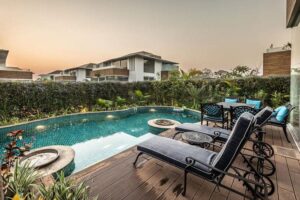 Private Pool